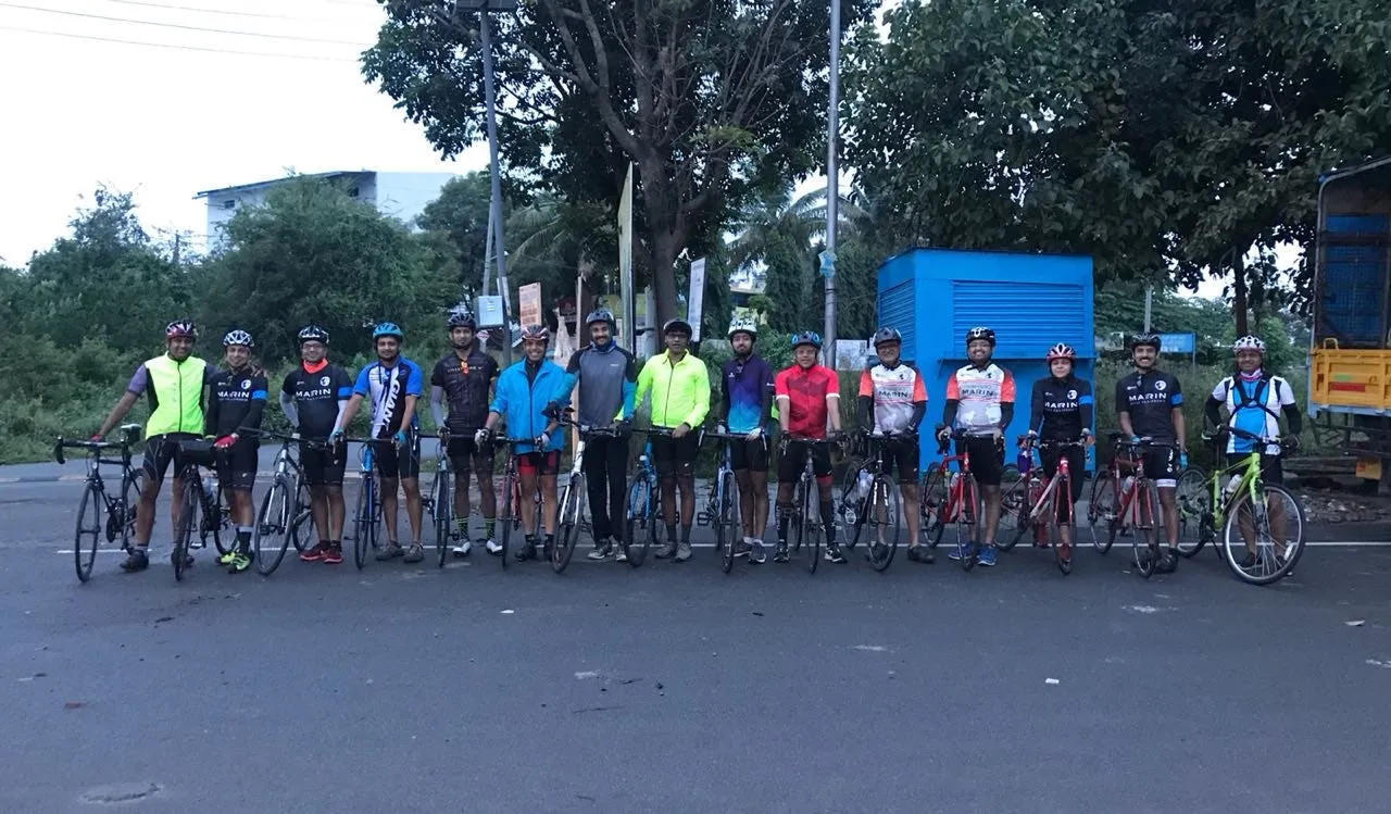 Flag off for the ride, all 16 riders finished the ride!